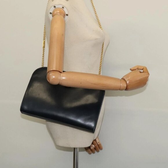 Salvatore Ferragamo Chain Shoulder Bag Leather Black Gold Auth 139064 - Picture 1 of 16